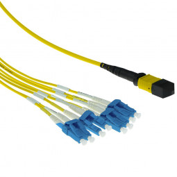 ACT Singlemode 9/125 OS2 fanout cable 1 X MTP female - 4 X LC duplex 8 fibers 2m Yellow